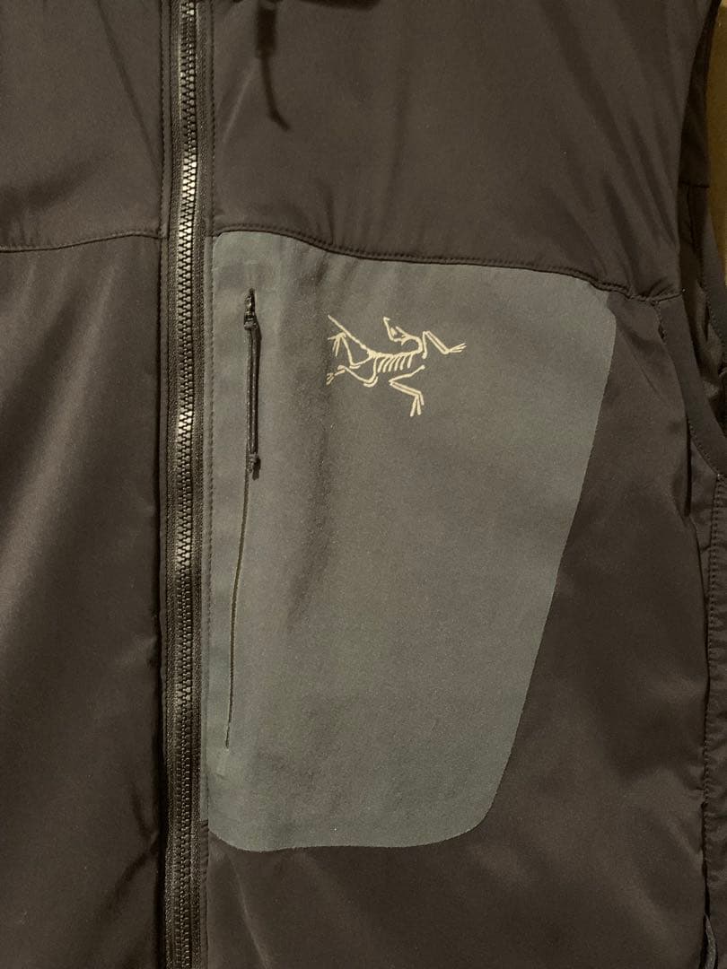 Arc'teryx アーテクリクス　ベスト　中綿入り