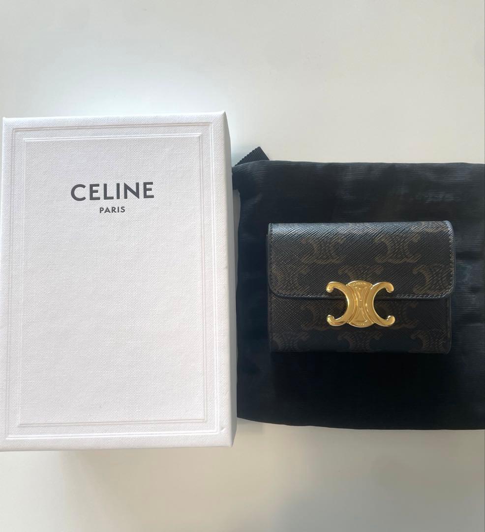CELINE 三つ折りミニ財布　トリオンフ