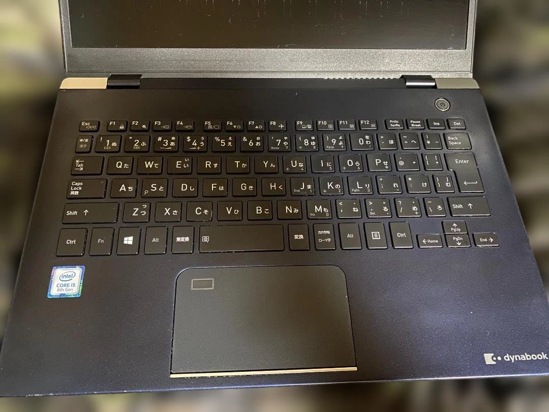 dynabook g83/m i5 8250u SSD RAM無しバッテリー消耗