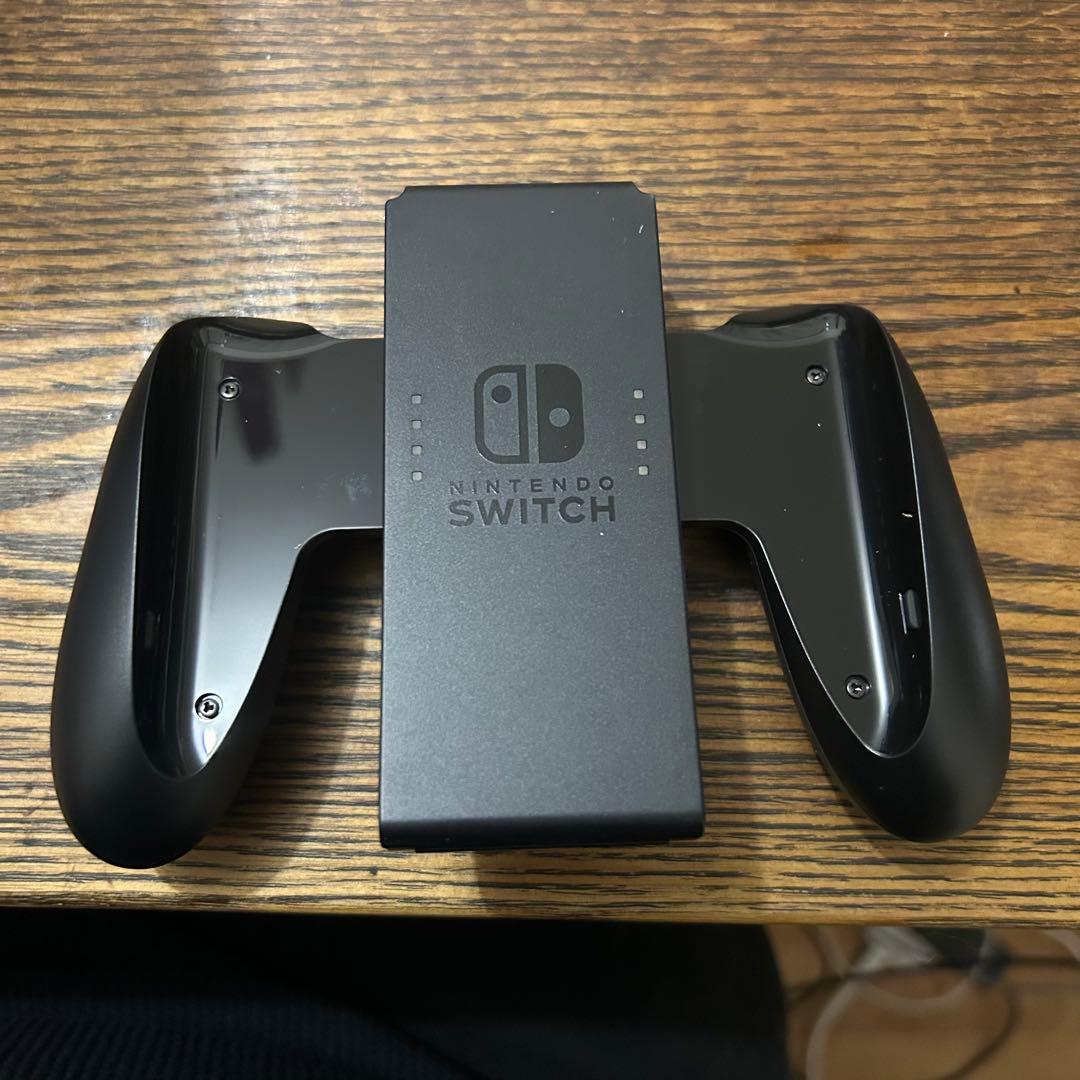 美品　Switch 本体　付属品完備　使用少ない　バッテリー強化版