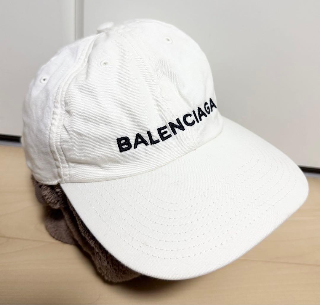 BALENCIAGA（バレンシアガ）キャップ <正規品取扱店購入>