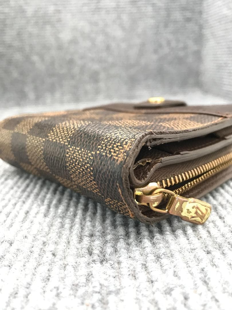 LOUIS VUITTON　ルイヴィトン　二つ折り財布　ダミエ　262