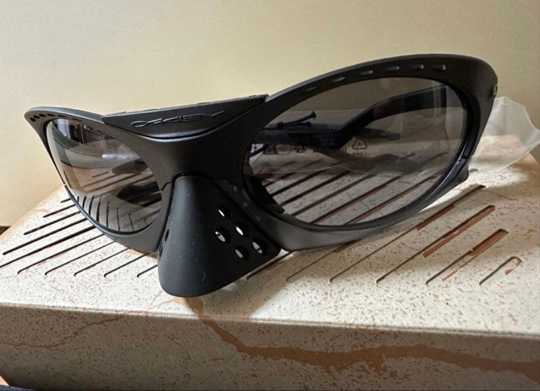 OAKLEY Plantaris サングラス oo9437-0163 ブラック黒