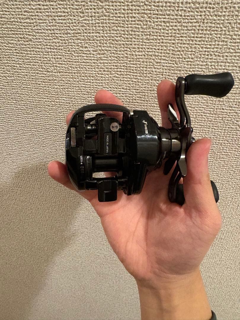 ZILLON TW HD 1000 HLベイトリール