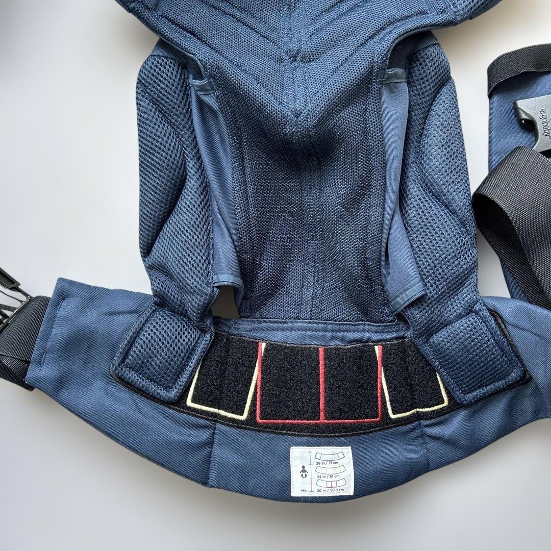 【美品】ergobaby ベビーキャリア OMNI360 抱っこ紐 ネイビー