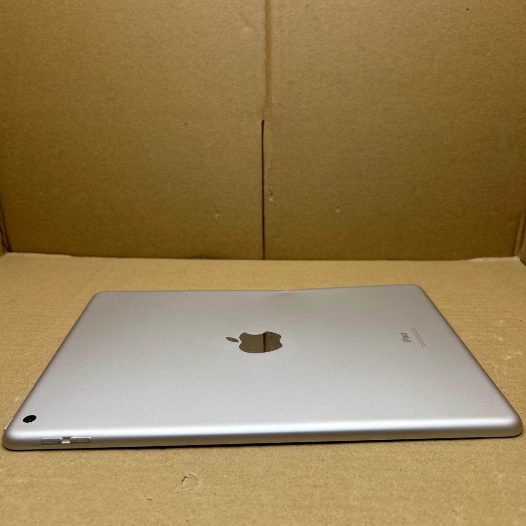 モ*サ様 Apple iPad (第７世代) Wi-Fi 32GB シルバー