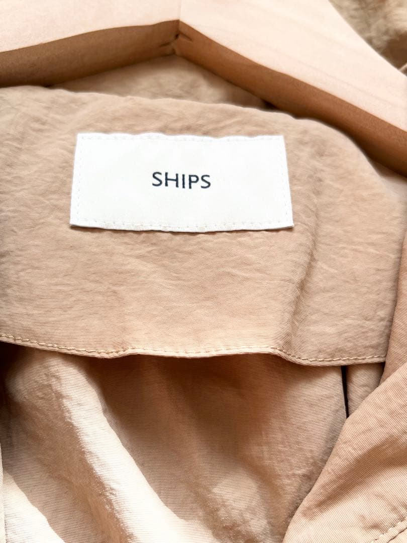 SHIPS 〈撥水加工/手洗い可能〉 裾 ドロスト ノーカラーロングコート