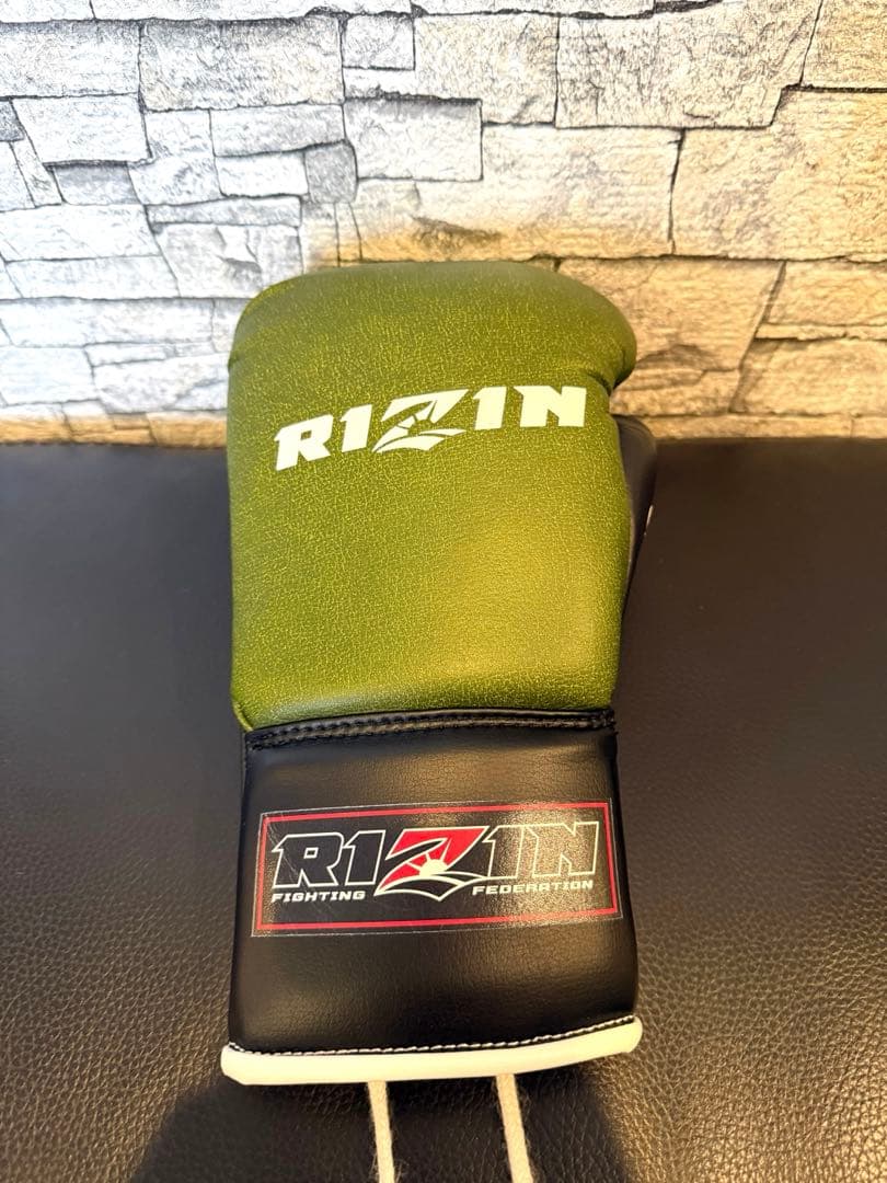 みらいさん　専用美品　RIZINボクシンググローブ