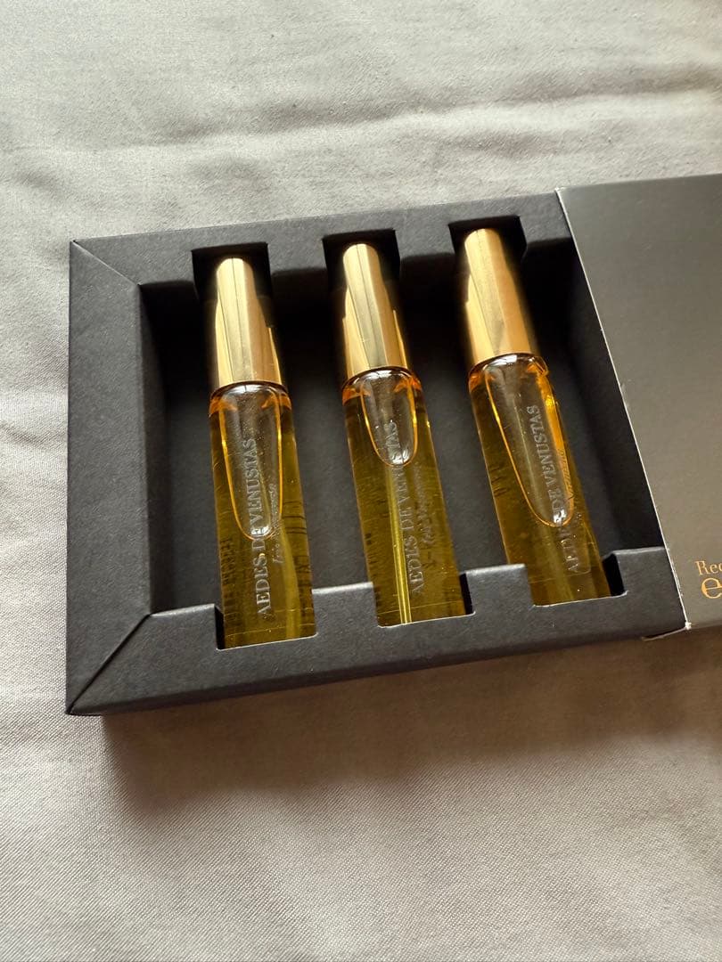 新品 Aedes de Venustas アエデス アイリス ナザリナ 未使用