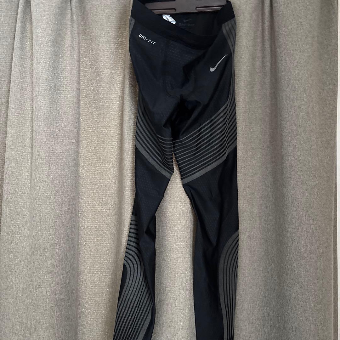 NIKE ランニングタイツ Mサイズ　３本セット（２本は同タイプ＋別モデル）