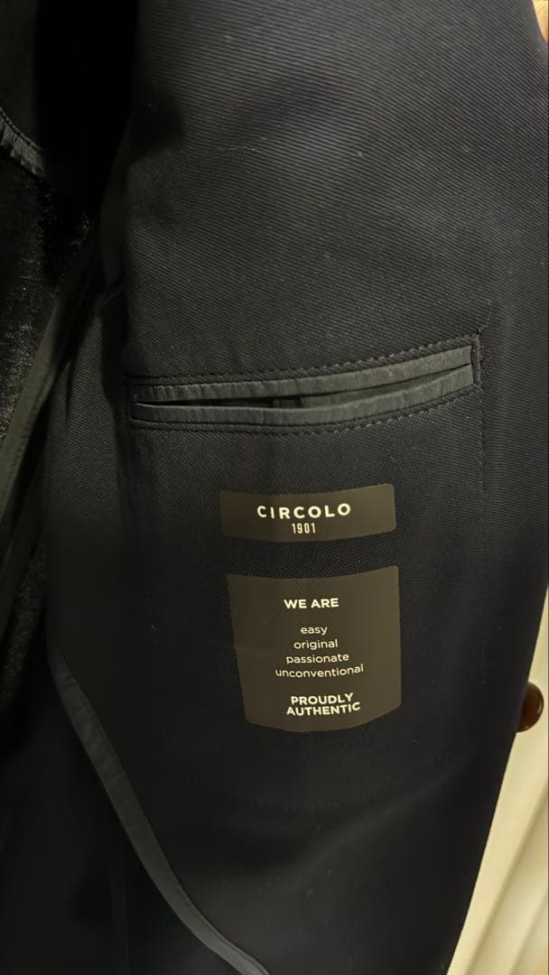 チルコロ1901 CIRCOLO ダブル6Bジャケット