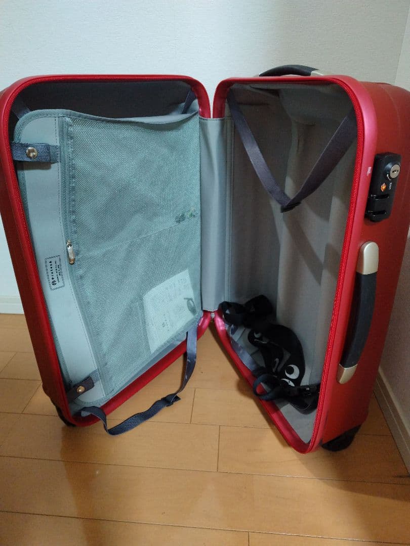 ProtecA レッド キャリーケース 60L
