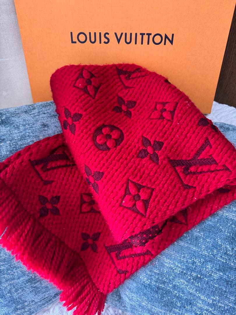 最終値下げ中♡23時まで　LOUIS VUITTON 赤