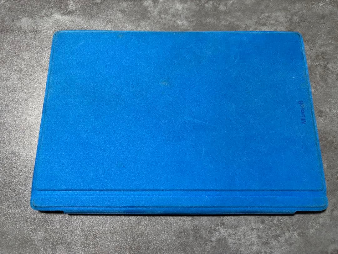 Surface Pro 4 充電器付き