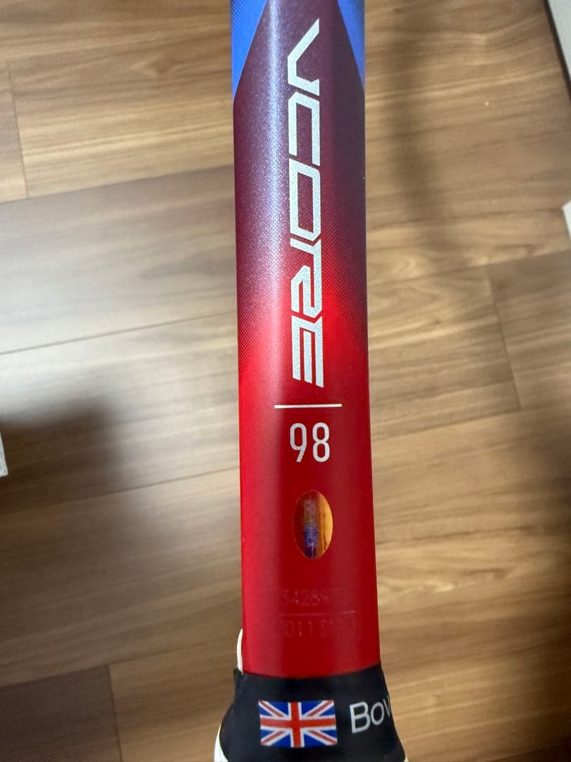 Y*E様 YONEX VCORE 98 テニスラケット G2