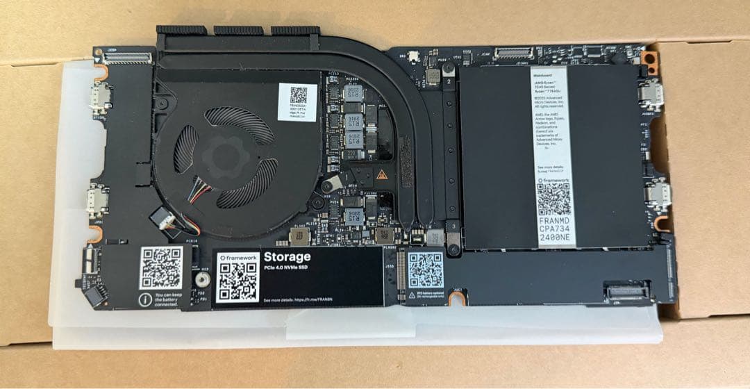 Framework Laptop 13 マザーボード AMD 7840U