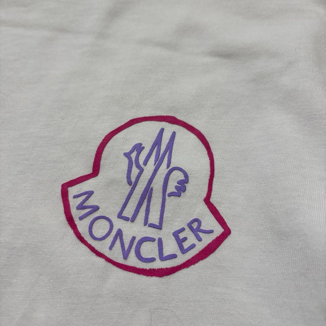 moncler ロゴ入り　半袖Tシャツ　手書きデザイン　バックプリント　トルコ製