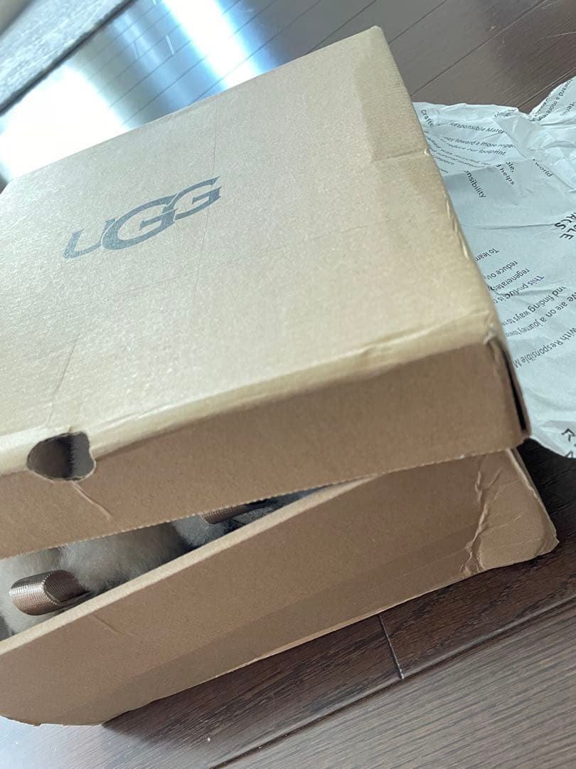 UGG ベージュ ムートンブーツ スリッポン サイズ36 22.5〜23cm