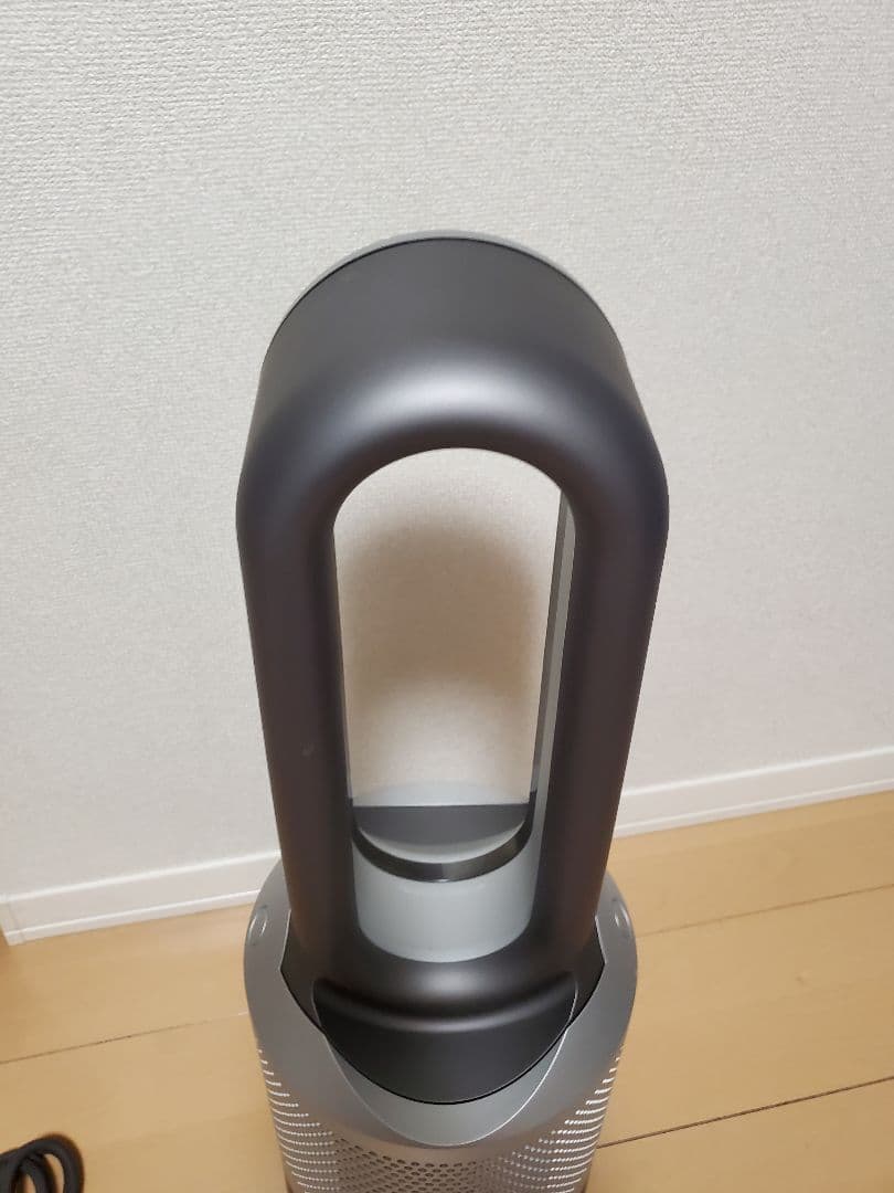 本日限定値下げ2024年Dyson ダイソン HOT+CooL HP00美品