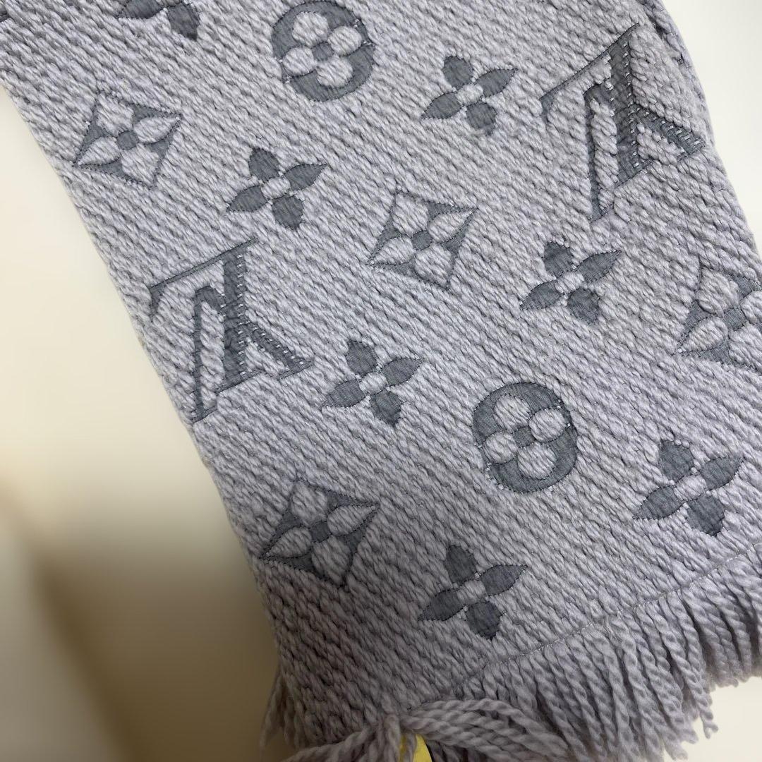 ルイヴィトン　ロゴマフラー
