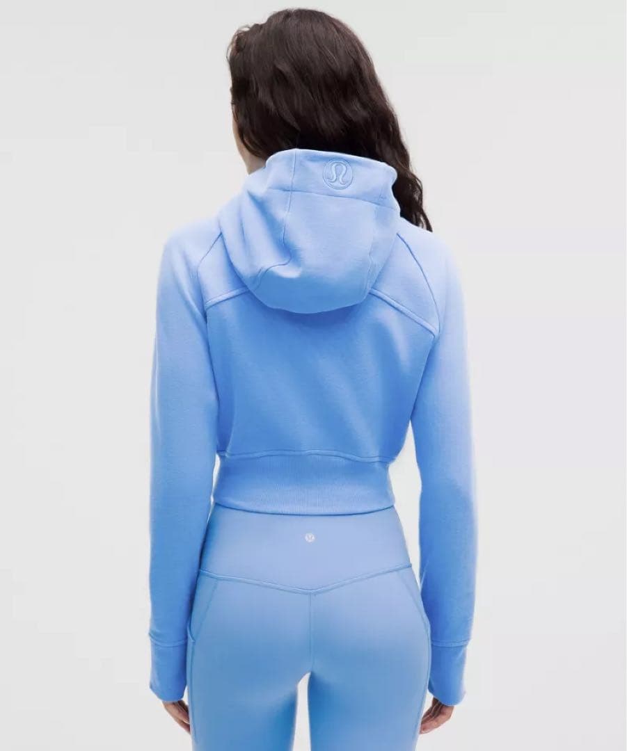 「新品」Lululemon Scuba フルジップクロップフーディ　M サイズ