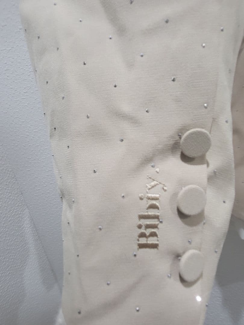 ロ*ロ様 完売現在最安値 Bibiy JEWEL JACKET ベージュ
