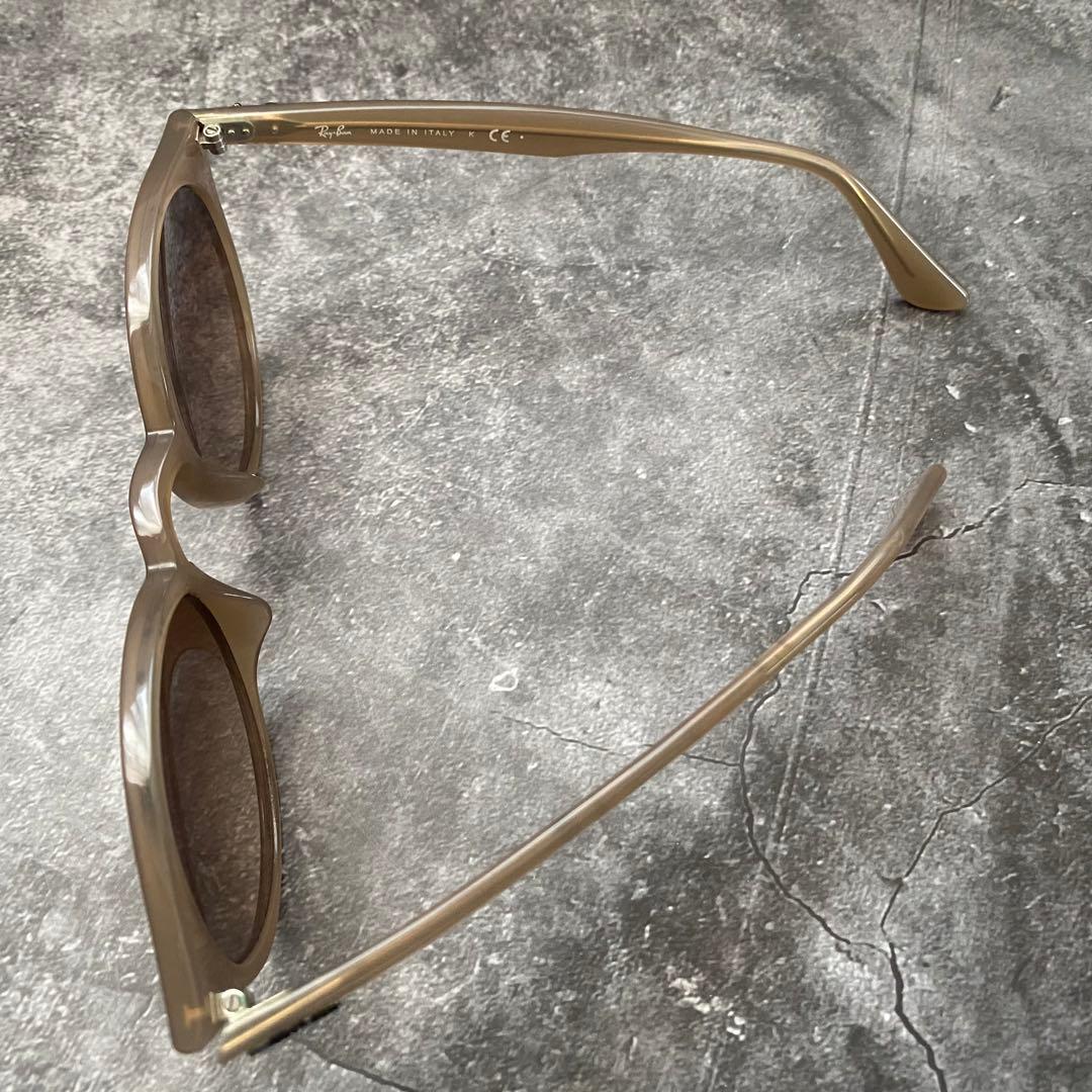 Ray-Ban ベージュフレーム サングラス