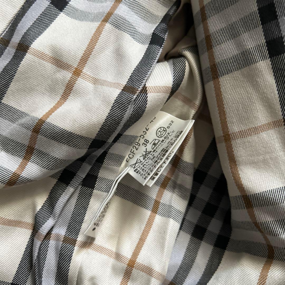 BURBERRY BLUE LABELビッグボタンフリルジャケットベージュ38