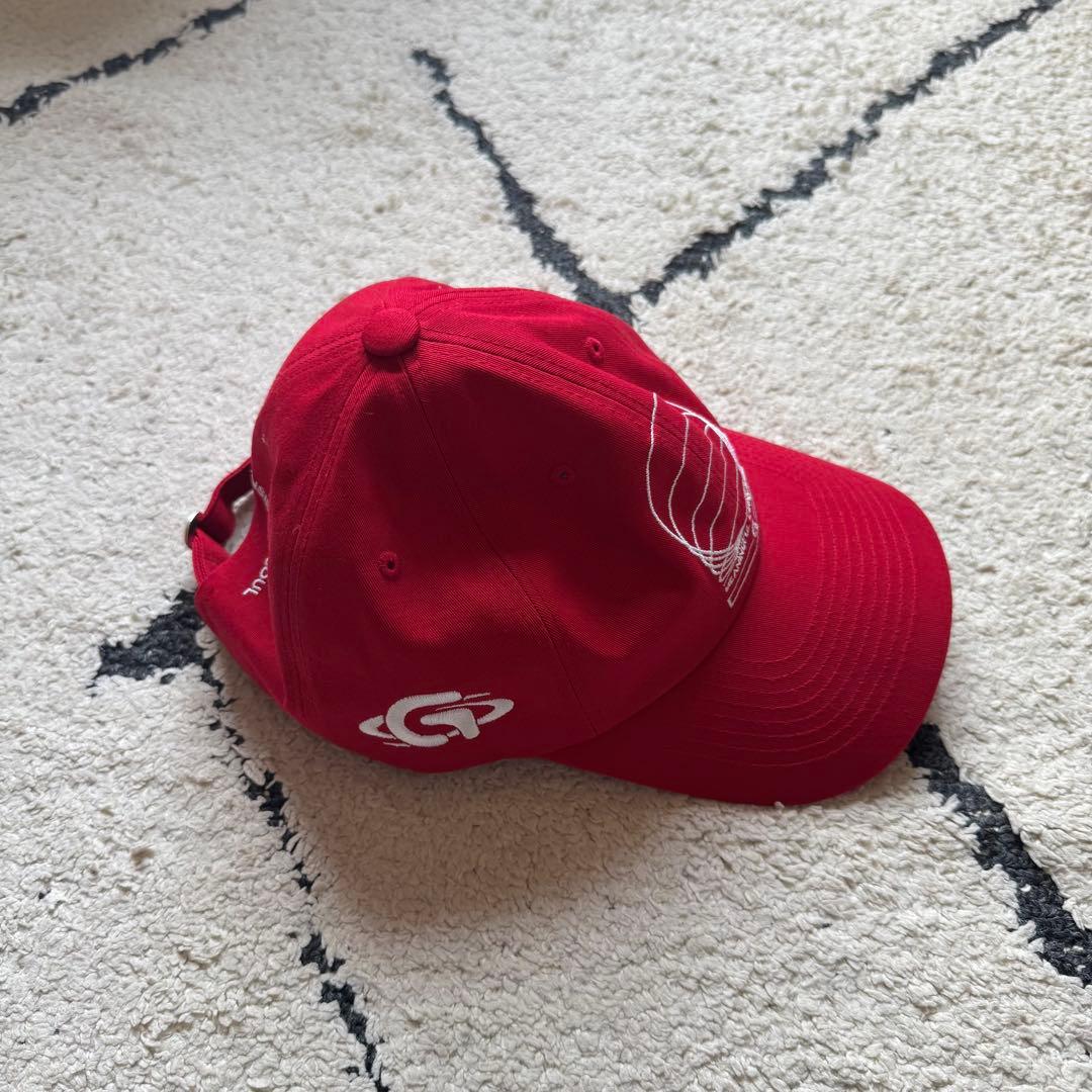 gadid anoniem キャップ レッド