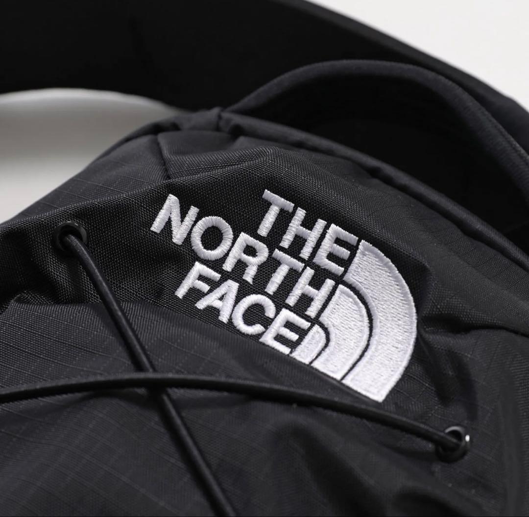 THE NORTH FACE ブラックショルダーバッグ NFOA52UP