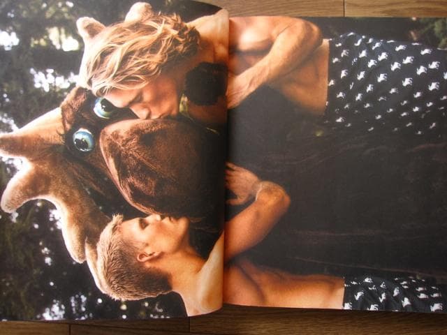 A&F QUARTERLY 2003 CHRISTMAS　Bruce Weber