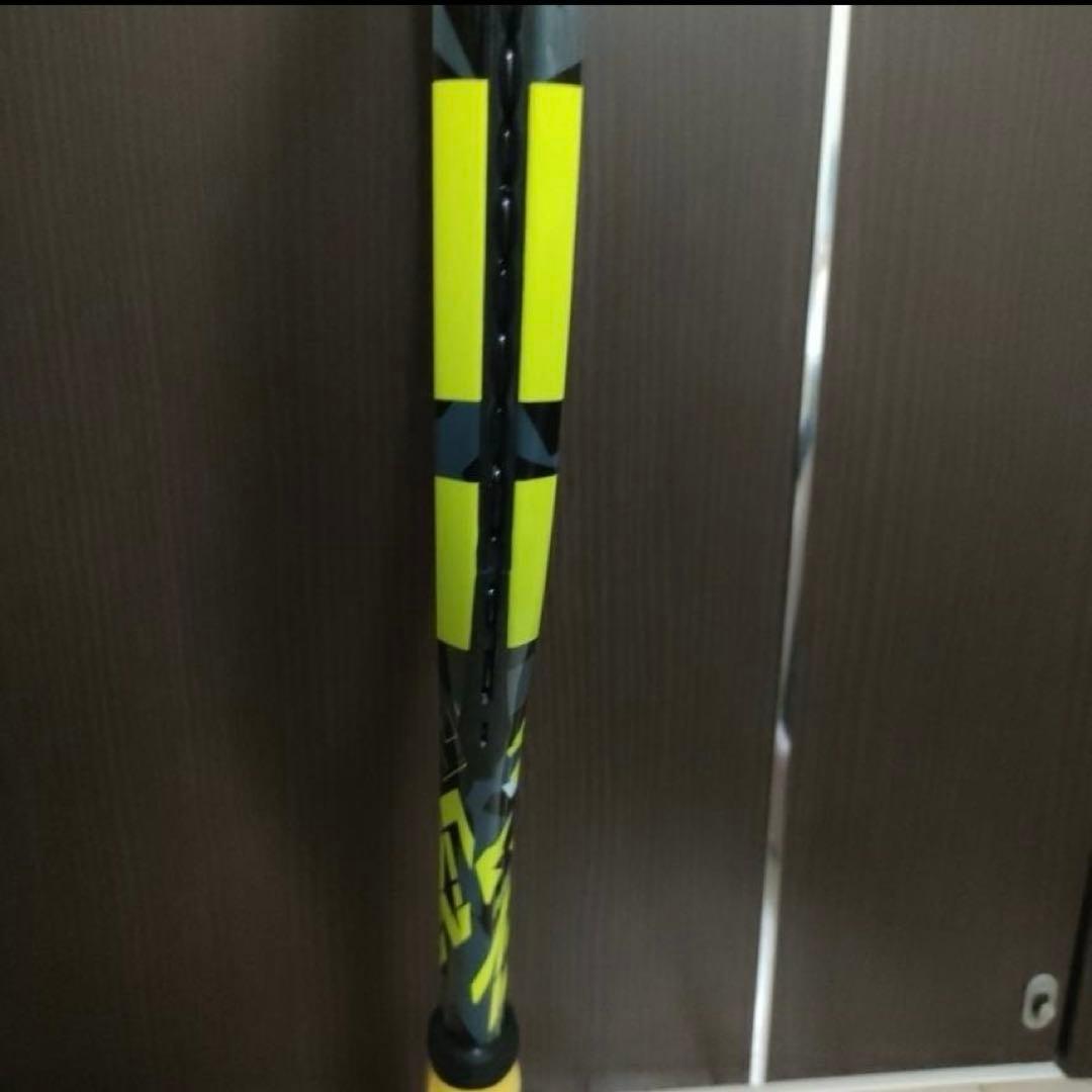 テニスラケット　Babolat PURE AERO ピュアアエロ　2023