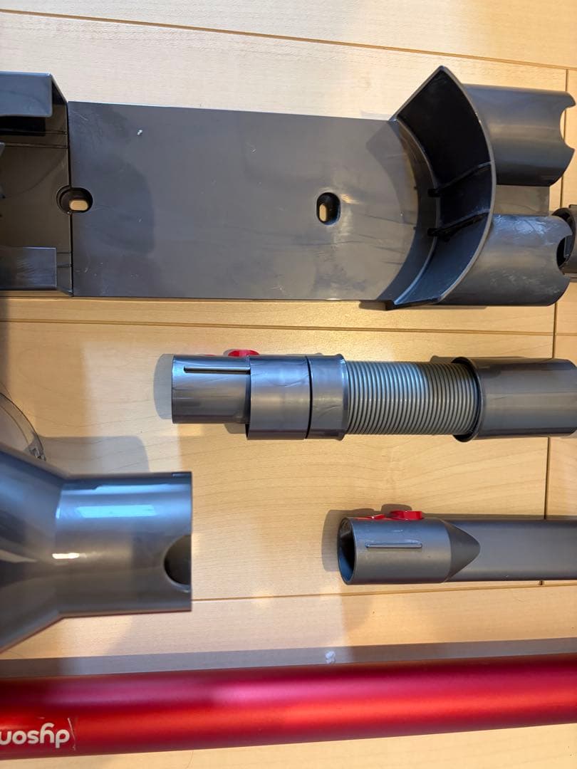 Dyson v8 animalpro スティッククリーナー 本体