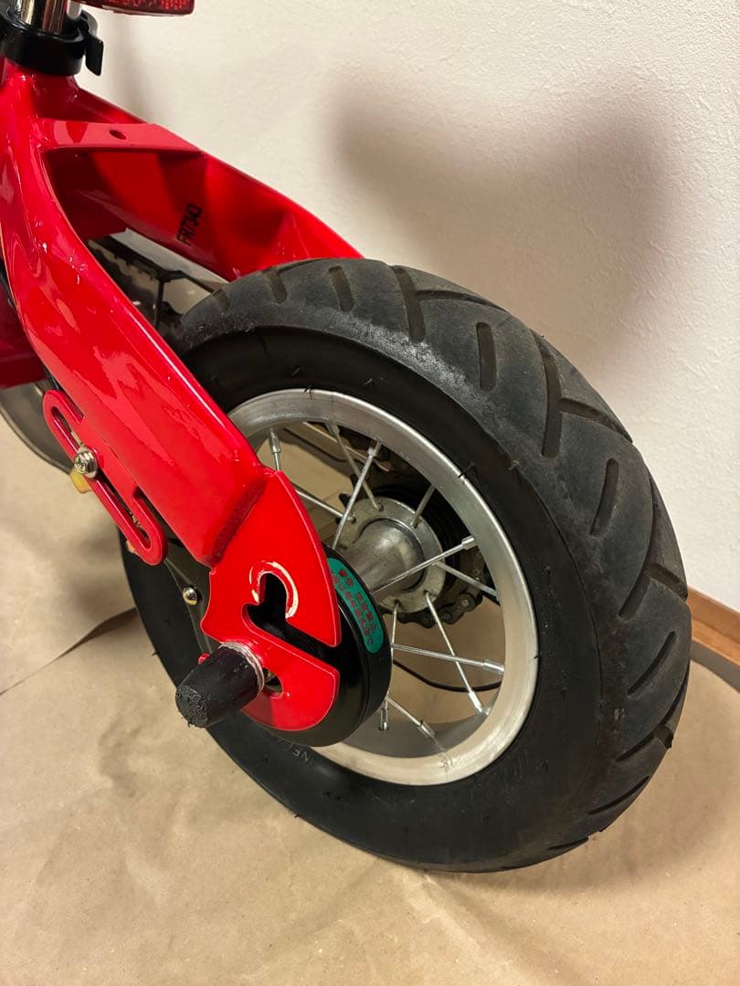 へんしんバイクS 赤 レッド 10インチ 引き取り限定 Henshin bike