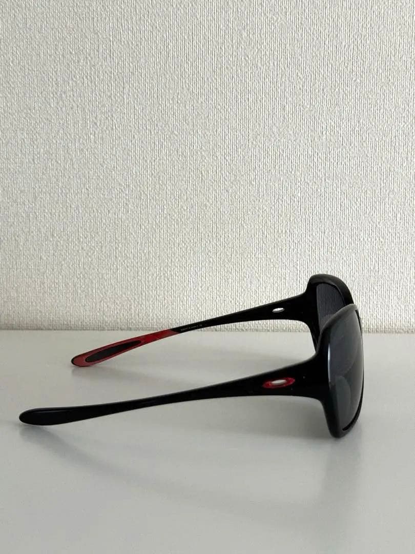 Oakley オークリー　サングラス