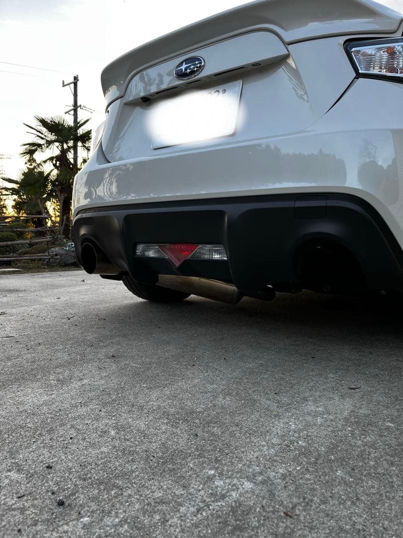 86/BRZ用マフラー　一本出しBLITZニュルスペックR zn6、zc6用