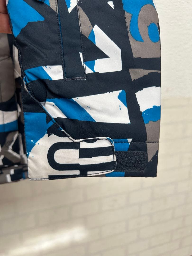 Quiksilver スノーボードジャケット 子ども用 12M