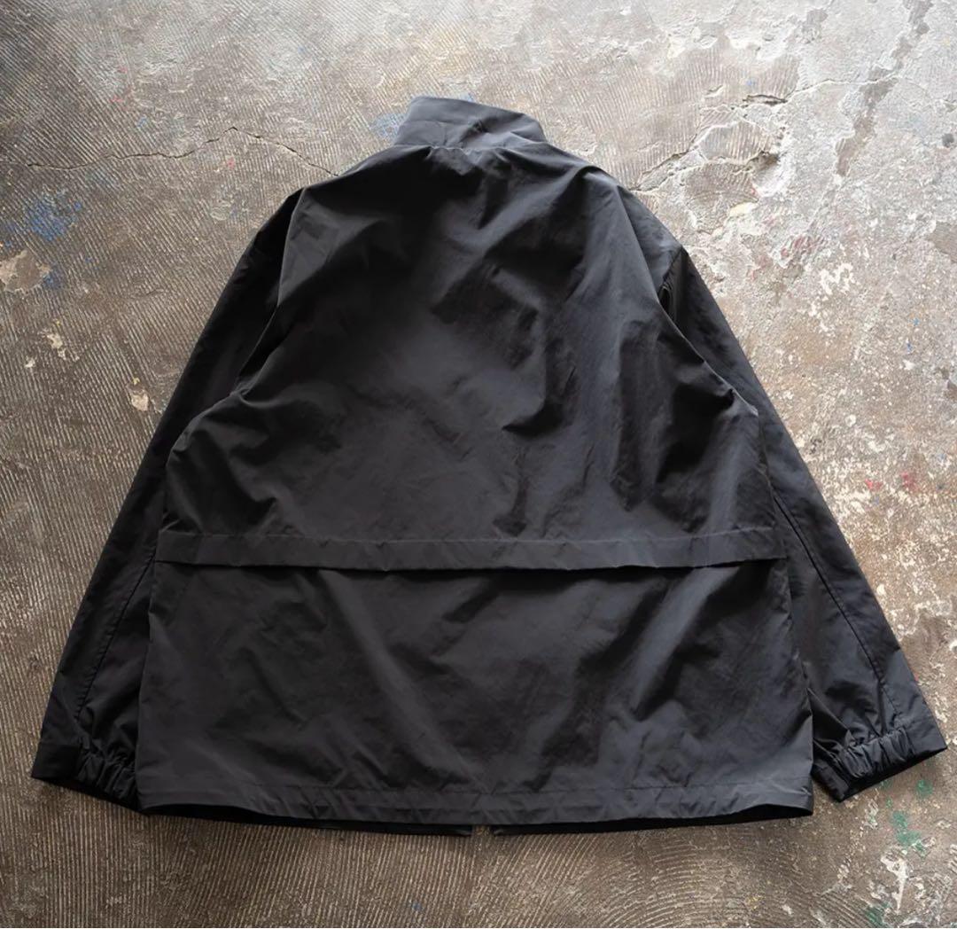 STILL BY HAND ハイネックジップブルゾン 黒 50