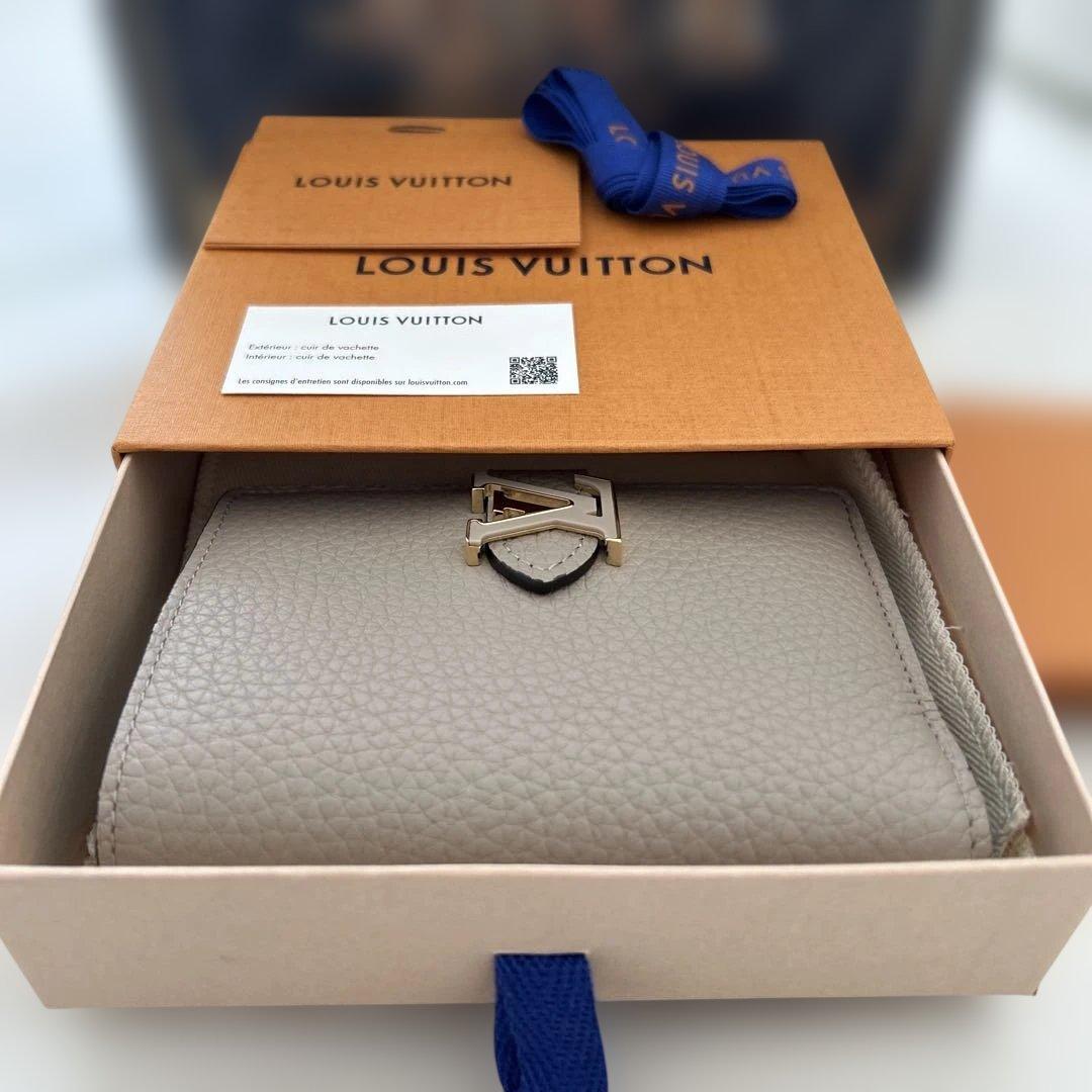 くまママLouis Vuitton ヴェルティカル ウォレット コンパクト