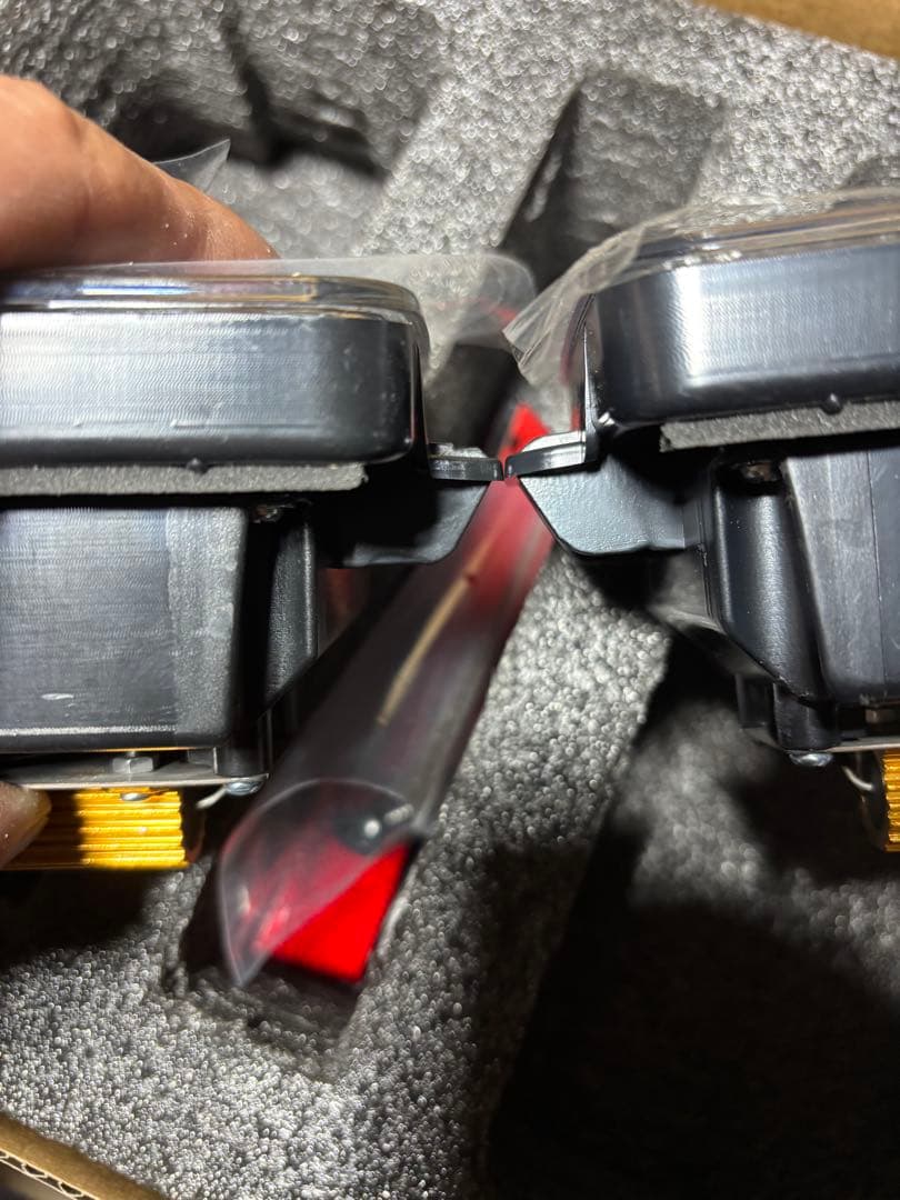 ハイゼットトラックテールランプ Sシリーズ後期　流れるウインカー仕様