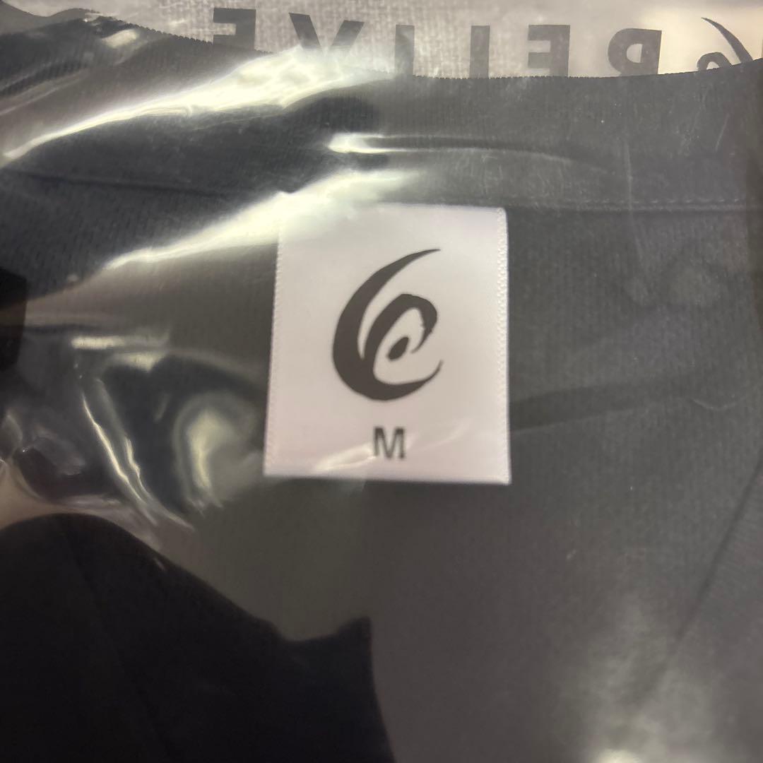 【正規品　新品】リライブVネックシャツ 黒　Mサイズ　男女兼用