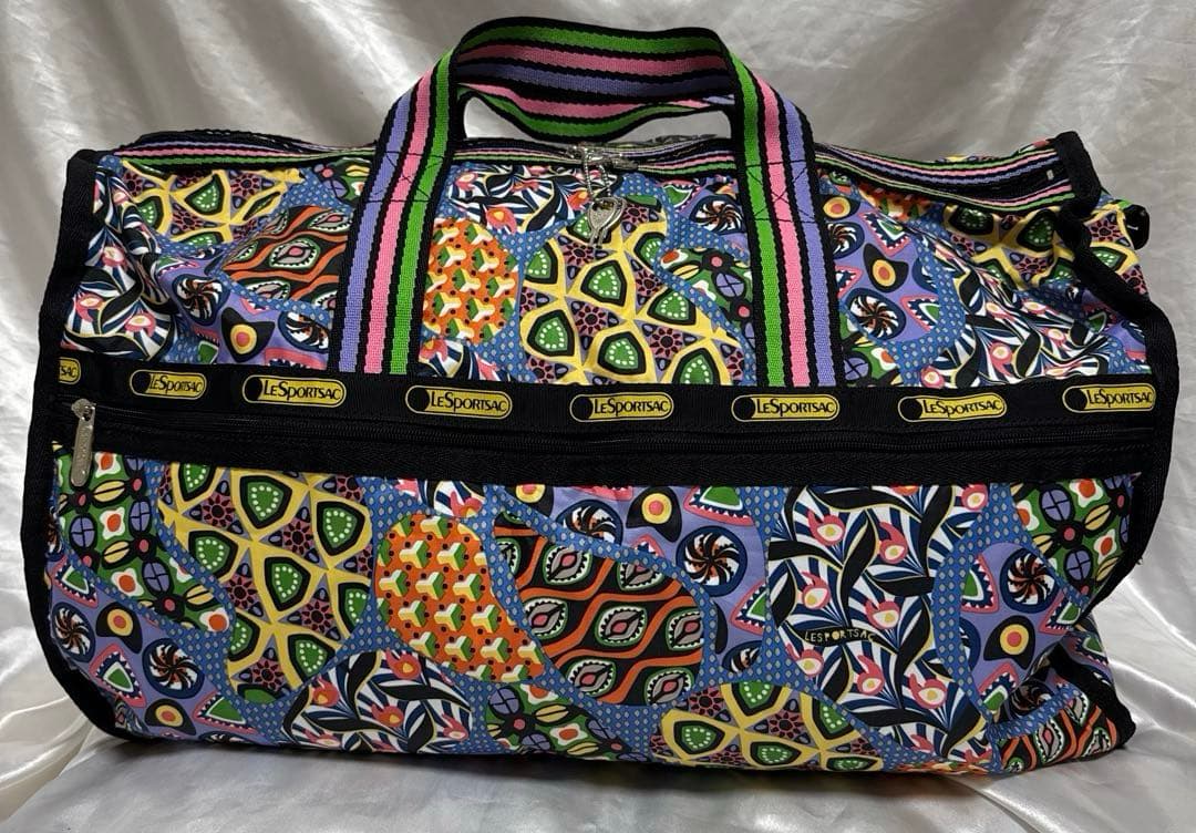 LeSportsac レスポートサック　ボストンバック　カラフル　総柄　派手