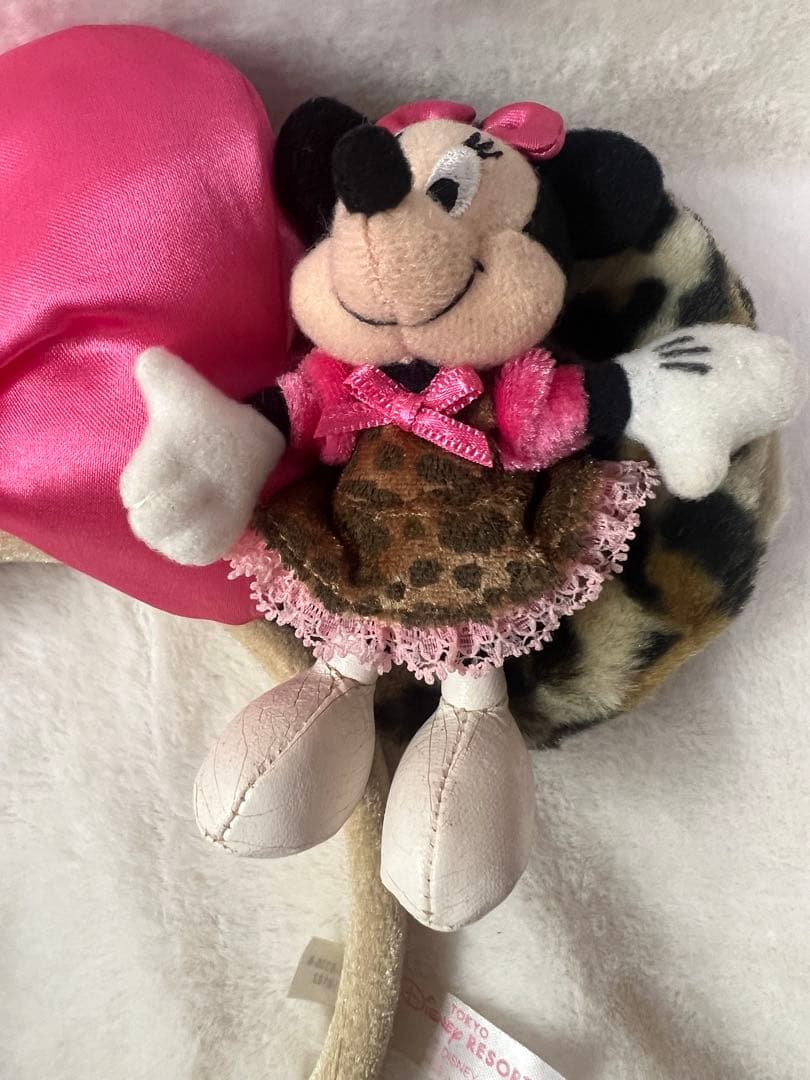 ディズニー　ヒョウ柄ミニー　カチューシャ