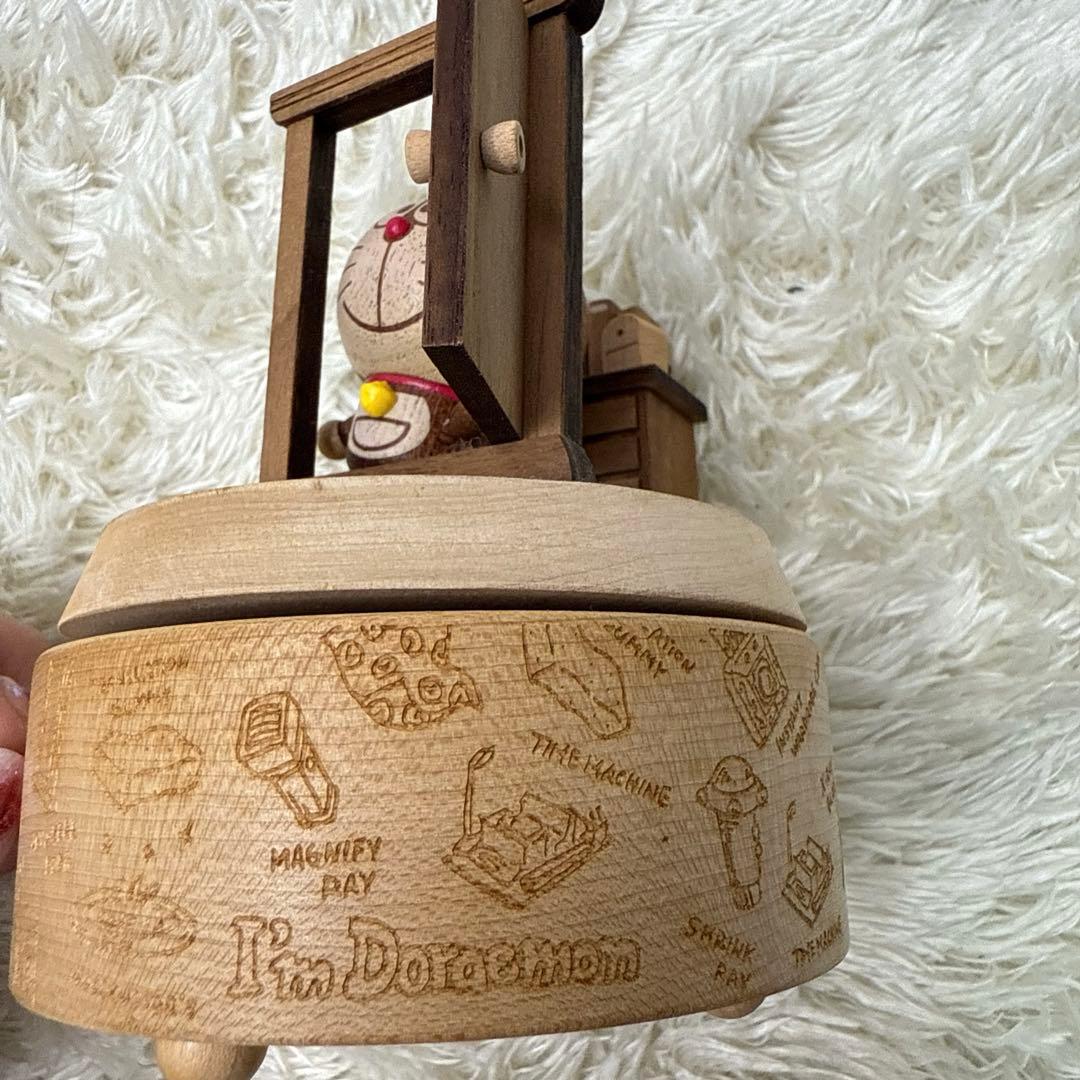 ドラえもん 木製オルゴール ドア付き　カノン