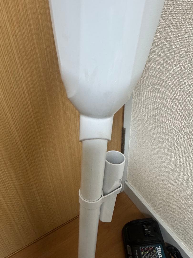 makita マキタ　充電式クリーナ CL108FD コードレススティック