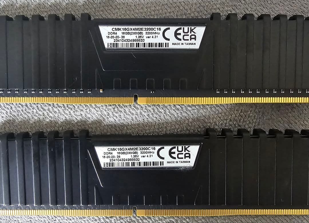メモリー Corsair Vengeance LPX DDR4 3200MHz 16GB
