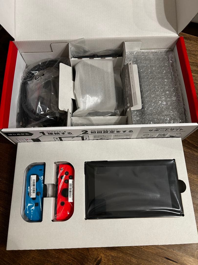 Switch 新型 ジョイコン以外新品