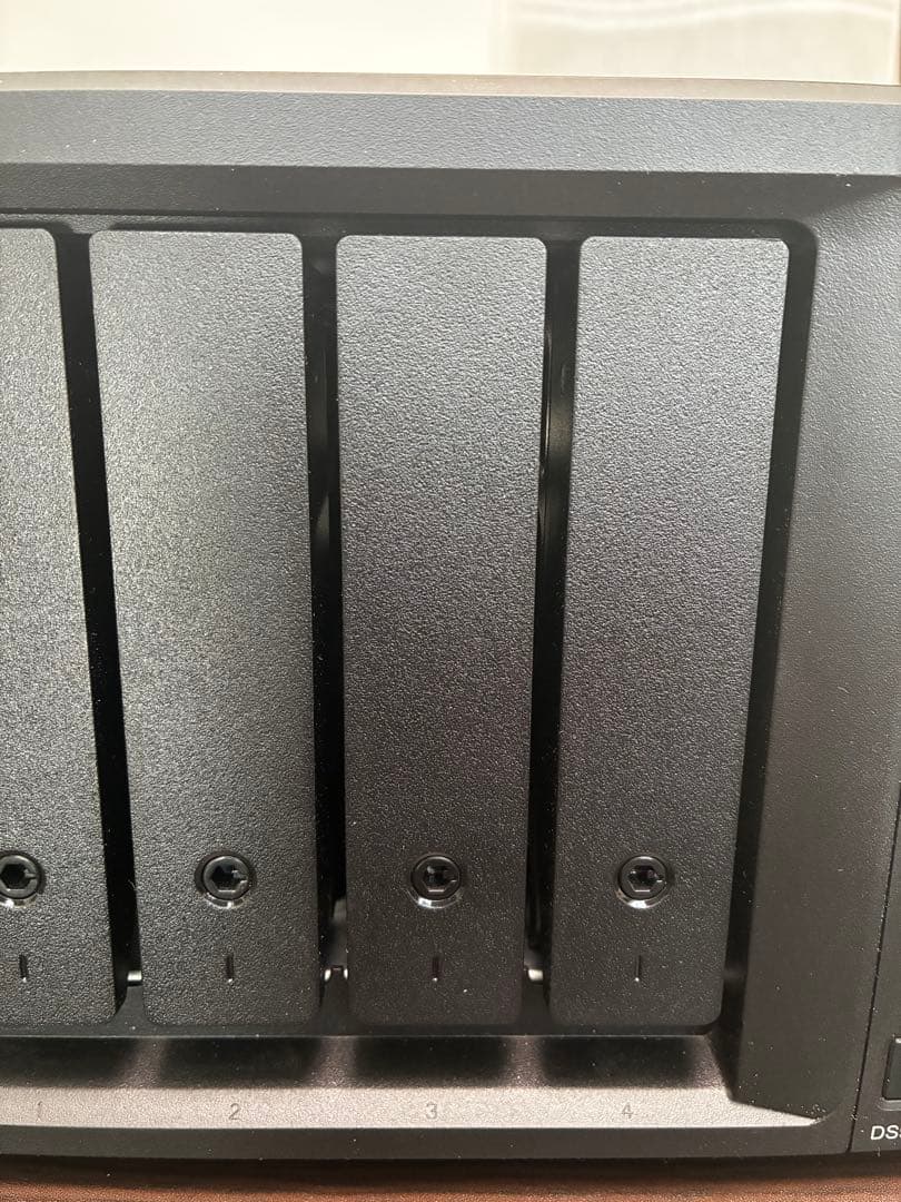 【メモリ20GB増設済】Synology DS920+4ベイNAS 正規代理店品