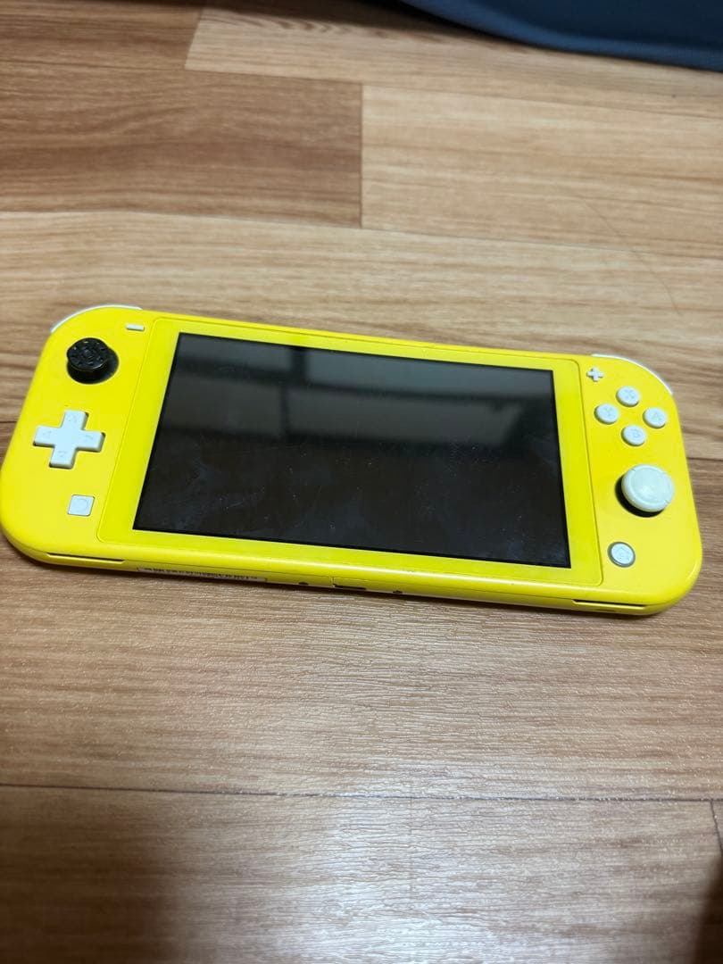 （ジャンク品）Nintendo Switch Lite イエロー