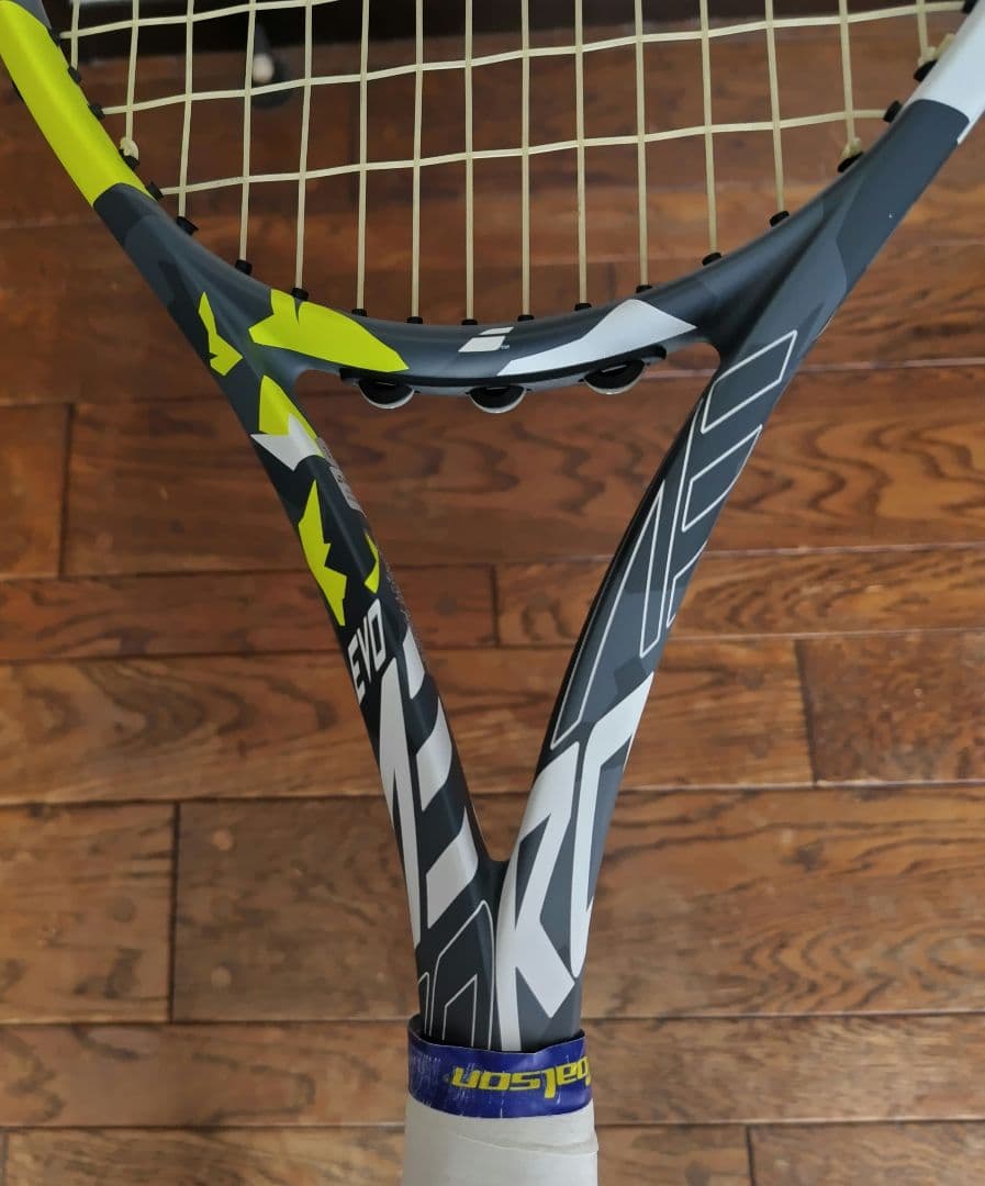 【美品】Babolat EVO AERO バボラ　エボエアロ G2